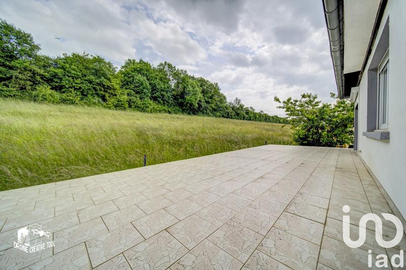 Maison - 203 m² - 9 pièces