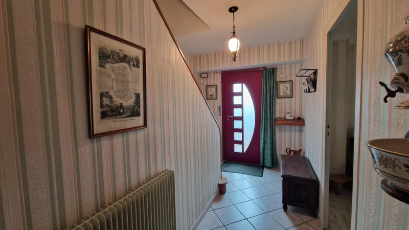 Maison - 146 m² - 8 pièces