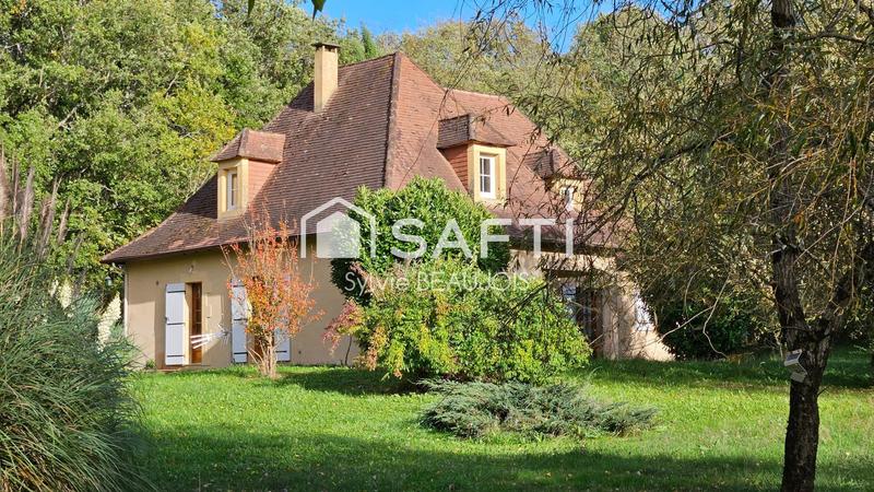 Maison - 168 m² - 8 pièces