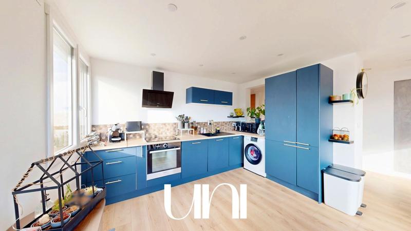 Appartement - 75 m² - 4 pièces