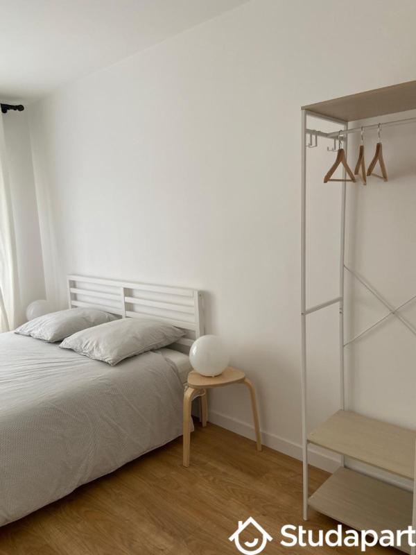Chambre - 12 m² - 1 pièce