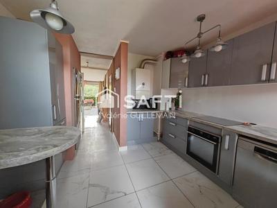 Appartement - 85 m² - 4 pièces