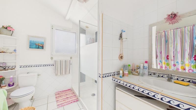 Maison - 108 m² - 4 pièces