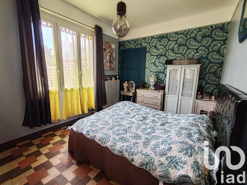 Maison - 241 m² - 8 pièces