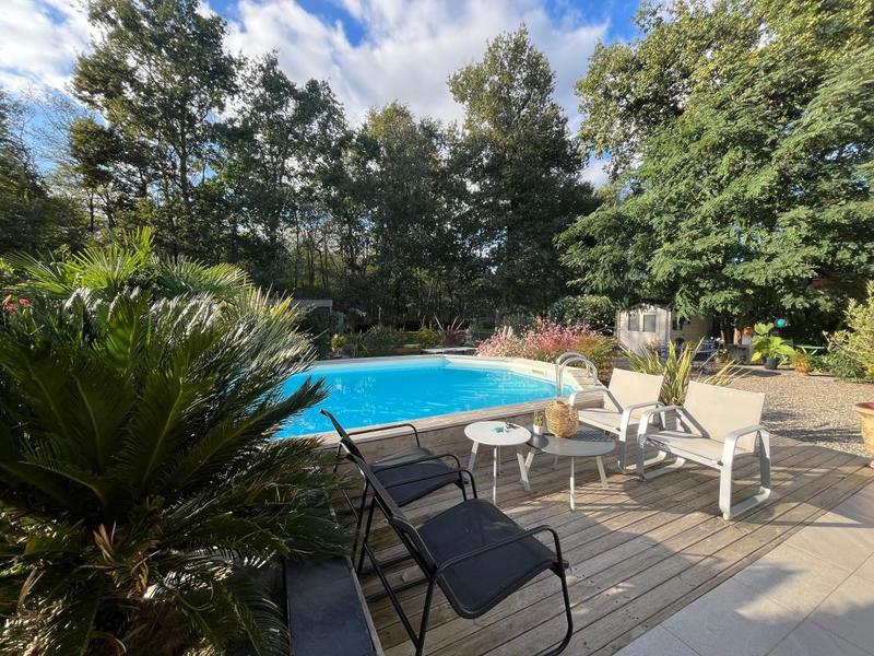 Maison - 165 m² - 5 pièces