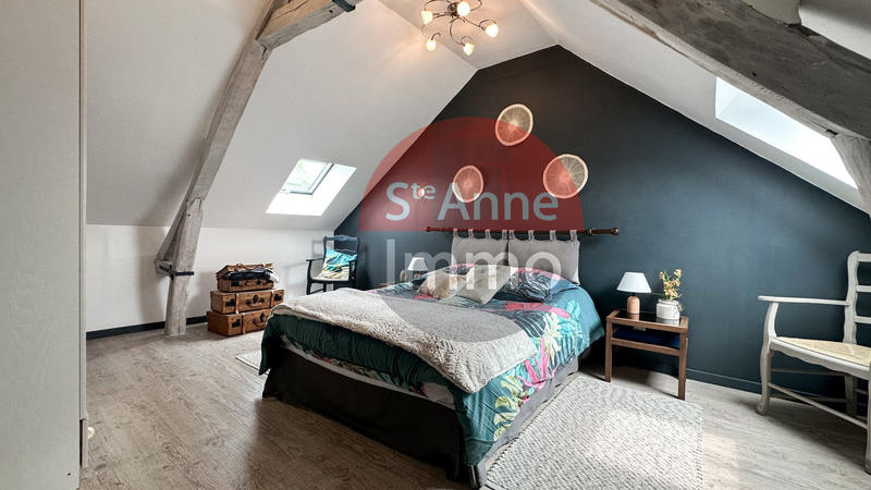 Maison - 240 m² - 4 pièces