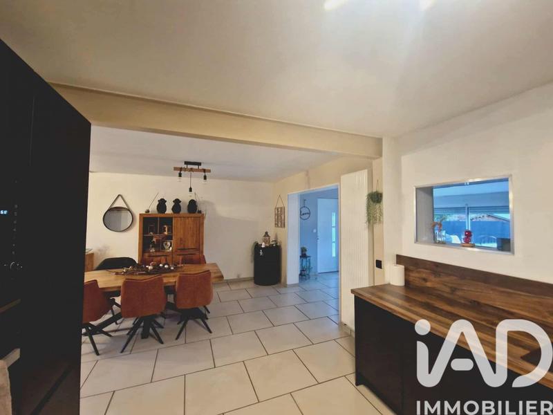Maison - 110 m² - 5 pièces