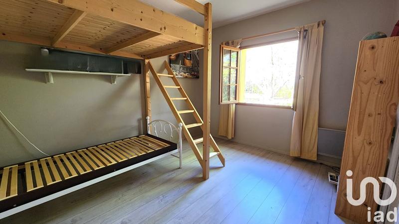 Maison - 140 m² - 5 pièces