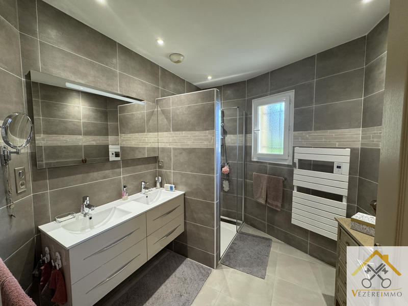 Maison - 109 m² - 4 pièces