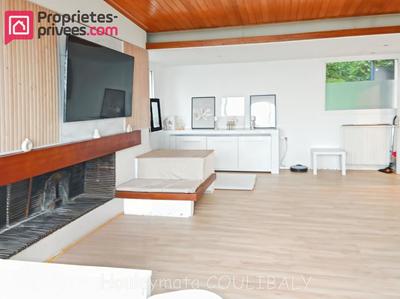 Maison - 156 m² - 6 pièces