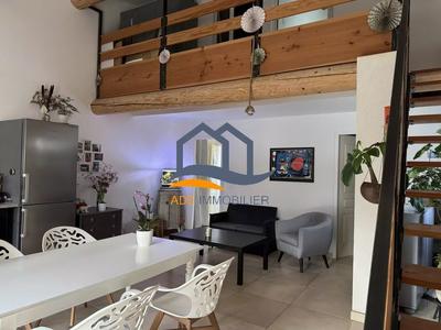 Appartement - 72 m² - 3 pièces