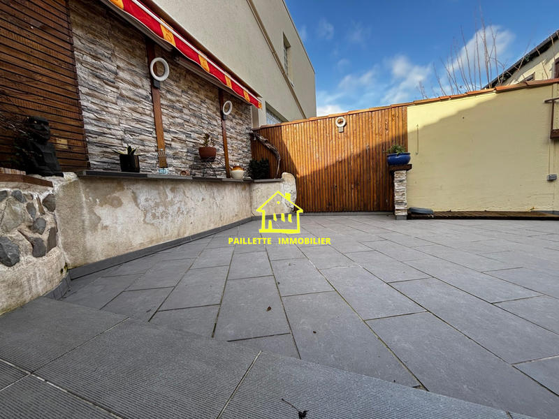 Maison - 93 m² - 4 pièces