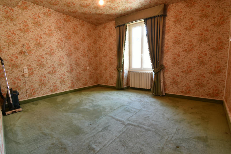 Maison de village - 120 m² - 7 pièces