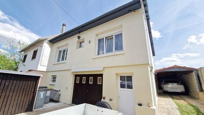 Maison - 80 m² - 5 pièces