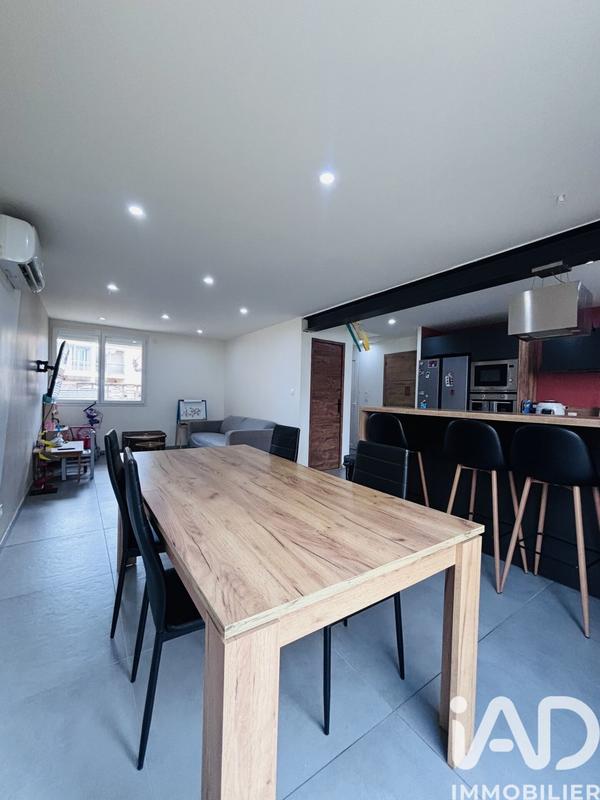 Maison - 102 m² - 4 pièces