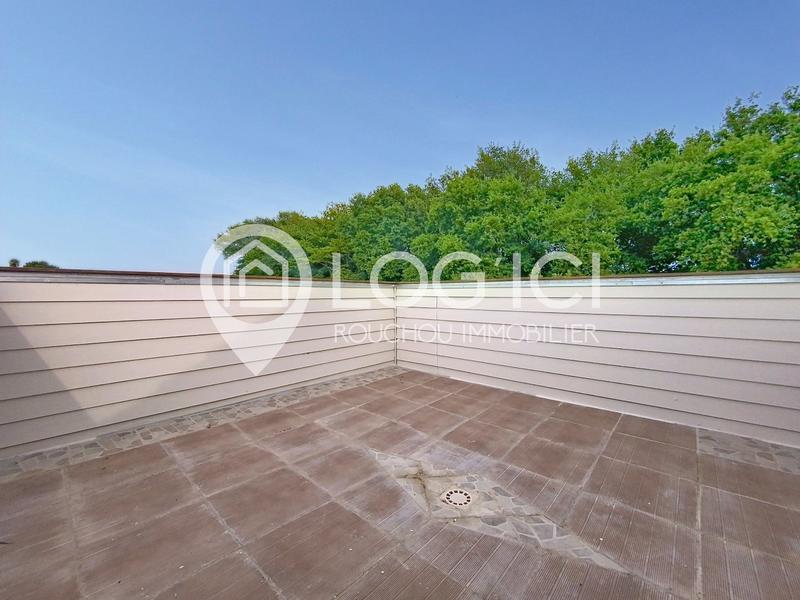 Maison - 200 m² - 6 pièces