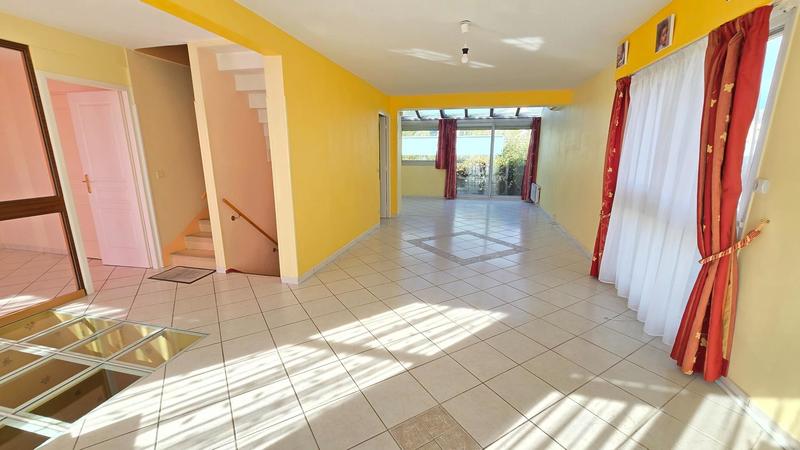 Maison - 170 m² - 6 pièces