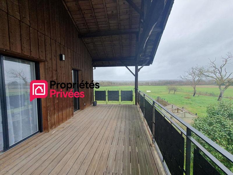 Maison - 180 m² - 5 pièces