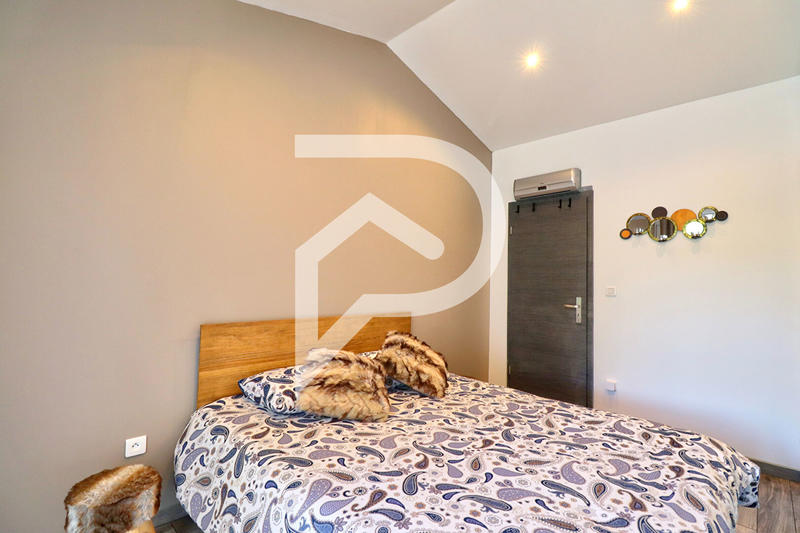 Villa - 173 m² - 6 pièces