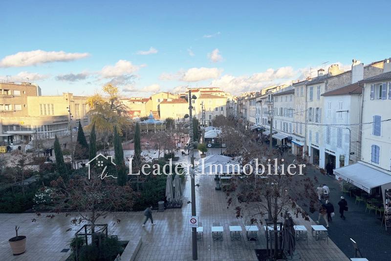 Appartement - 80 m² - 3 pièces