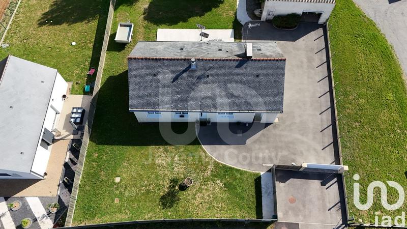 Maison - 98 m² - 5 pièces