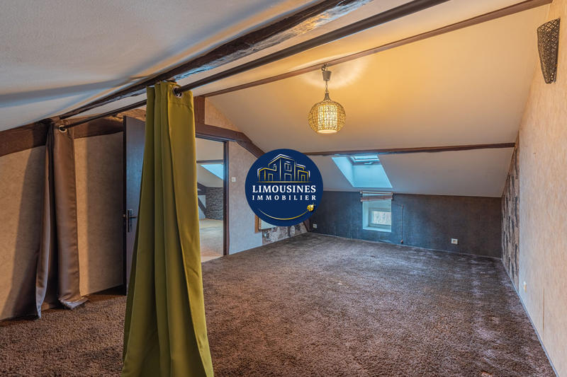 Maison ancienne - 130 m² - 6 pièces