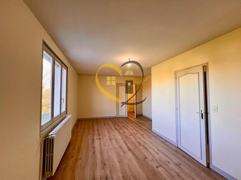 Maison - 205 m² - 8 pièces