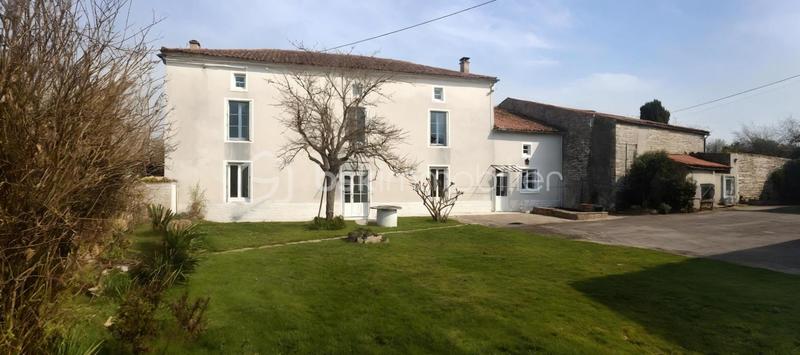 Corps de ferme - 166 m² - 5 pièces