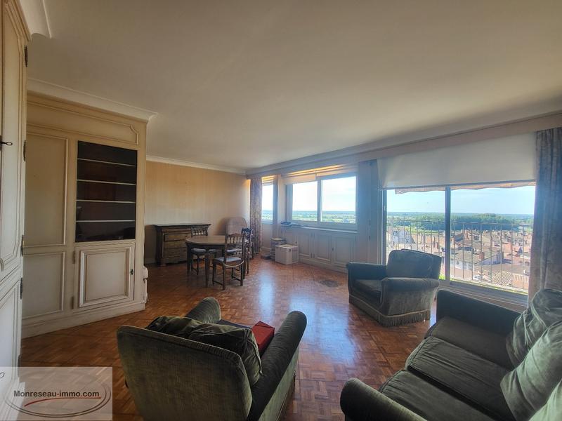 Appartement - 96 m² - 4 pièces