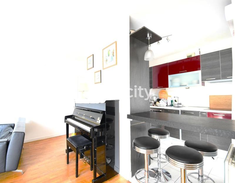 Appartement - 97 m² - 4 pièces