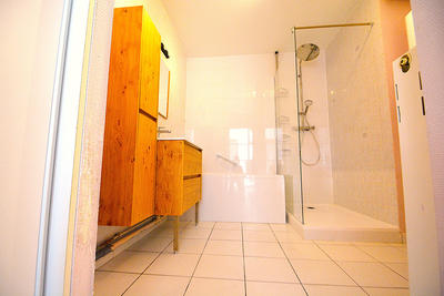 Appartement - 90 m² - 3 pièces