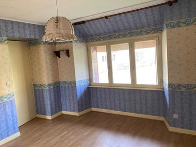 Maison - 157 m² - 10 pièces