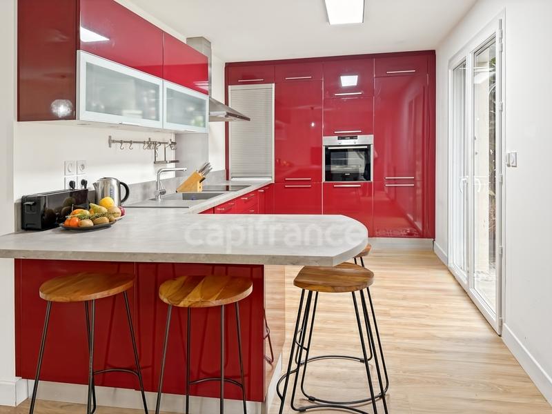 Maison - 95 m² - 4 pièces