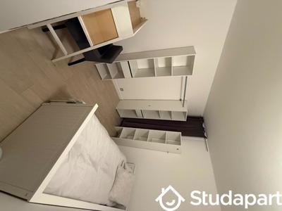 Chambre - 10 m² - 1 pièce