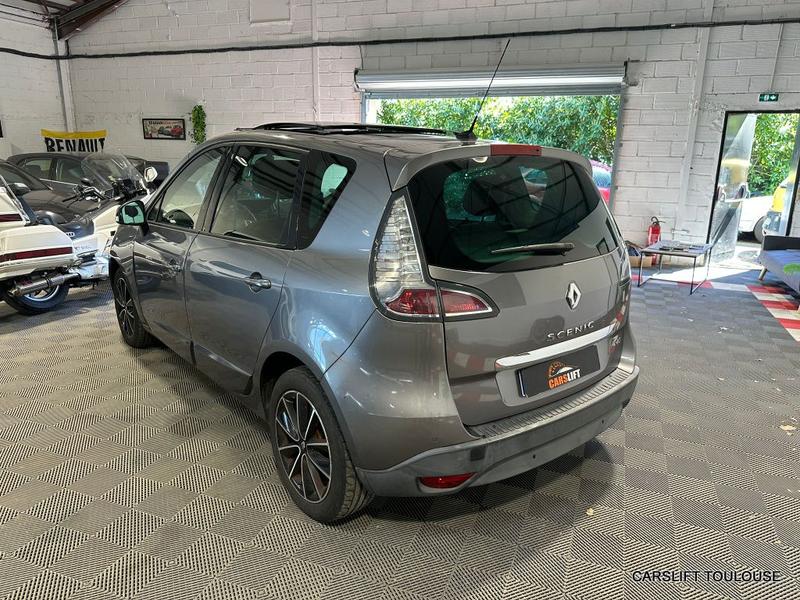 Renault Scénic 3 1.5 DCi 110ch -Bose-Boite Auto-Toit Ouvrant-Garantie 6 Mois-