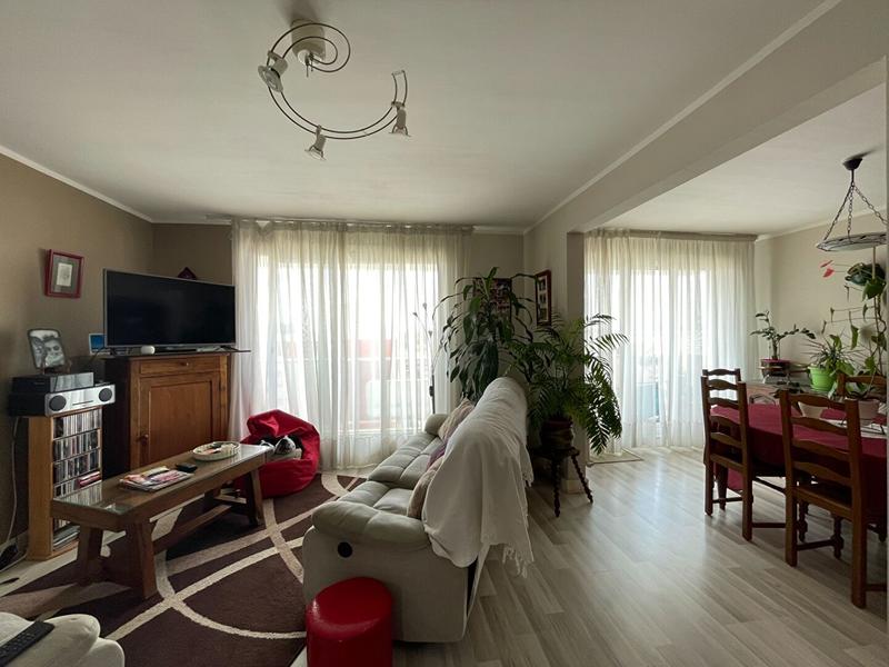 Appartement - 77 m² - 4 pièces