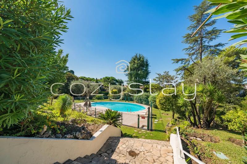 Appartement - 121 m² - 4 pièces