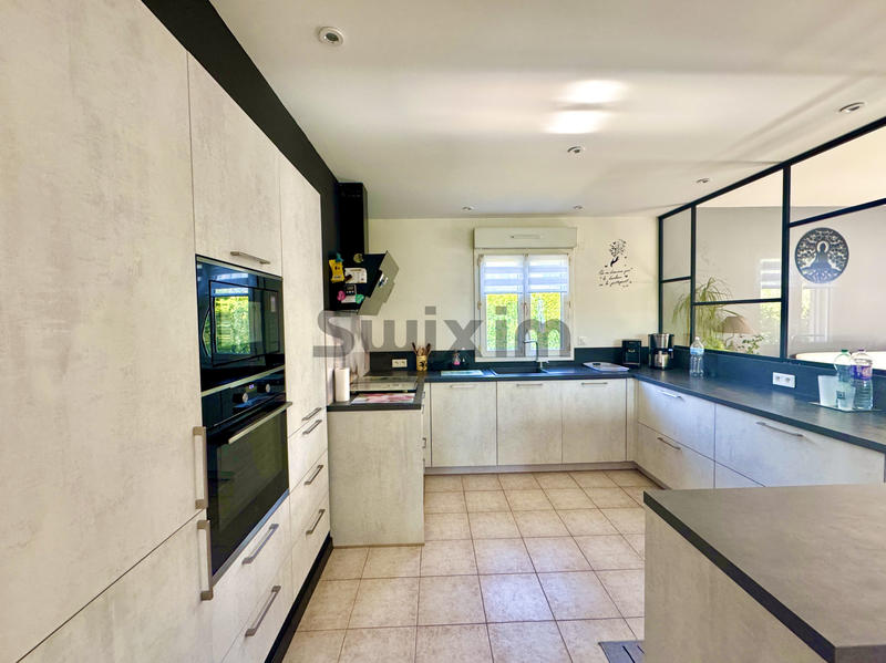 Villa - 142 m² - 6 pièces