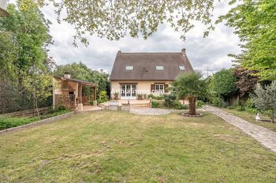 Maison - 142 m² - 6 pièces