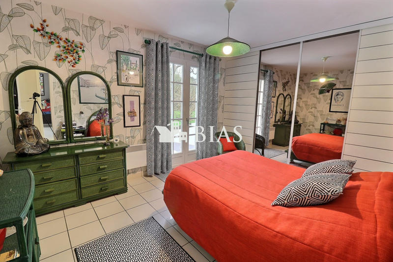 Maison - 152 m² - 6 pièces