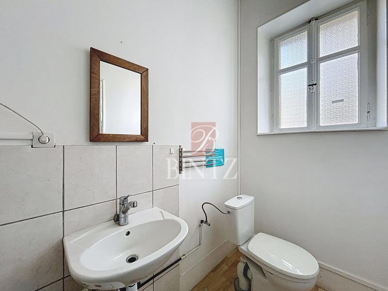 Local commercial - 48 m² - 2 pièces