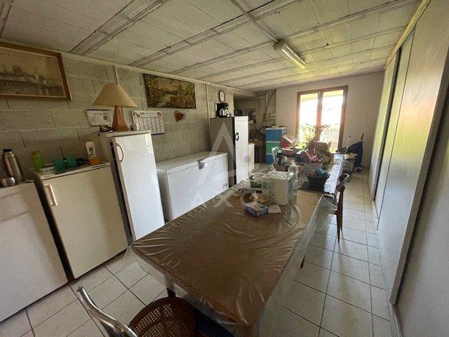 Maison - 143 m² - 7 pièces