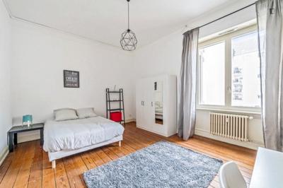 Chambre - 22 m² - 5 pièces
