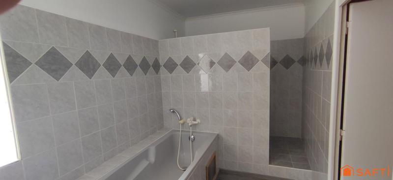 Maison - 228 m² - 8 pièces