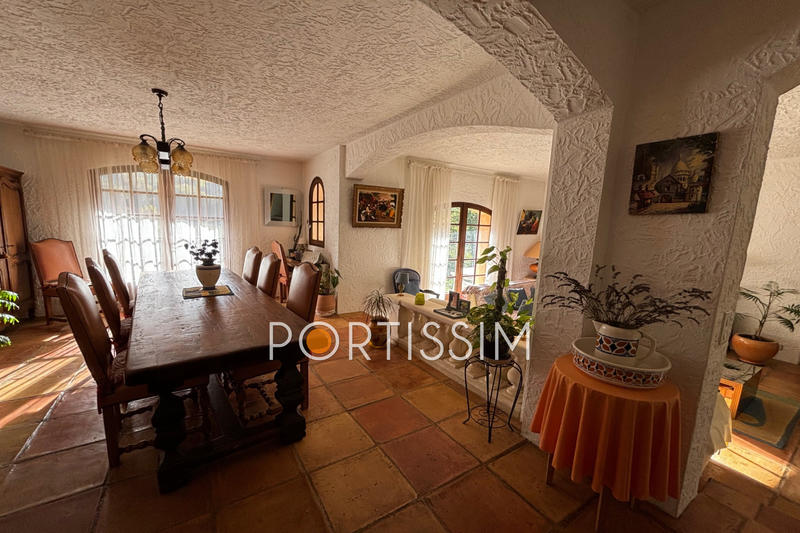 Villa - 150 m² - 4 pièces