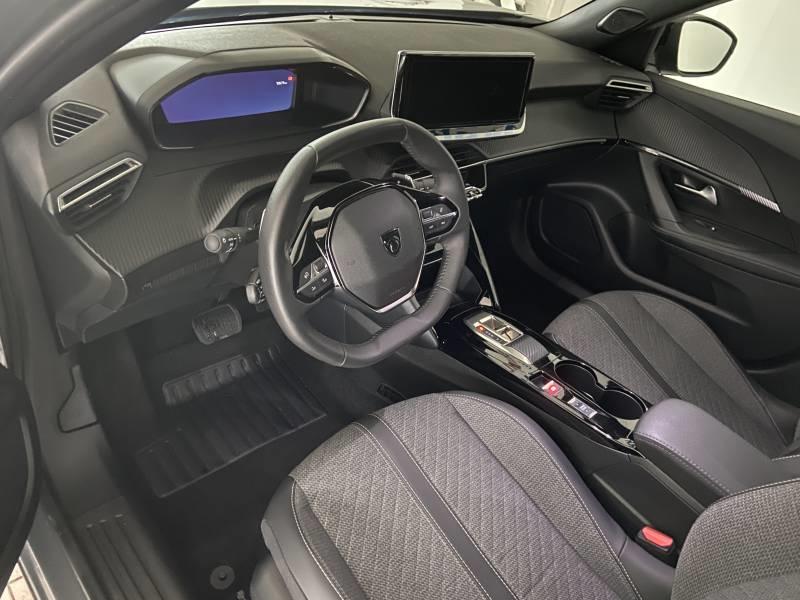 Peugeot 2008 Hybrid 136 e-Dcs6 Allure