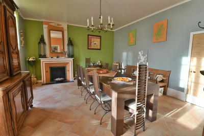 Maison de maîtres - 340 m² - 11 pièces