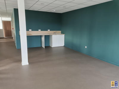 Bureau - 145 m²