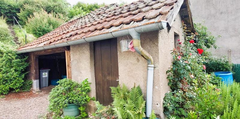 Demeure - 100 m² - 5 pièces