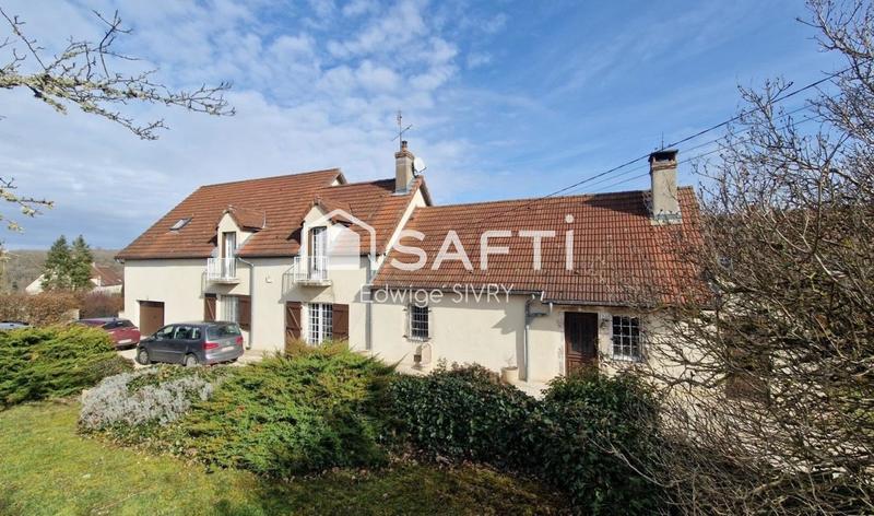 Maison - 235 m² - 8 pièces